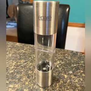 Eparé Stainless Steel Salt and Pepper Grinder